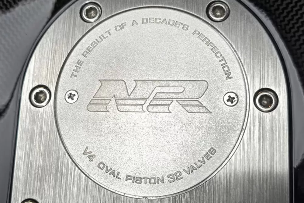 Honda NR750 RC41 Model badge